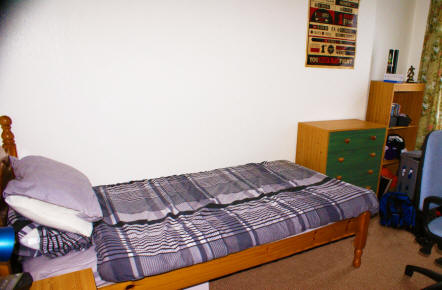 University Student Accommodation 3 bed house in Lancaster backbed1