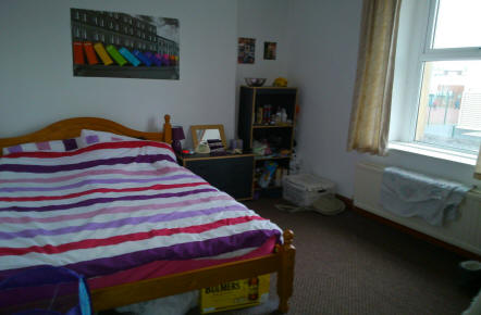 University Student Accommodation 5 bed house in Lancaster top bedroom